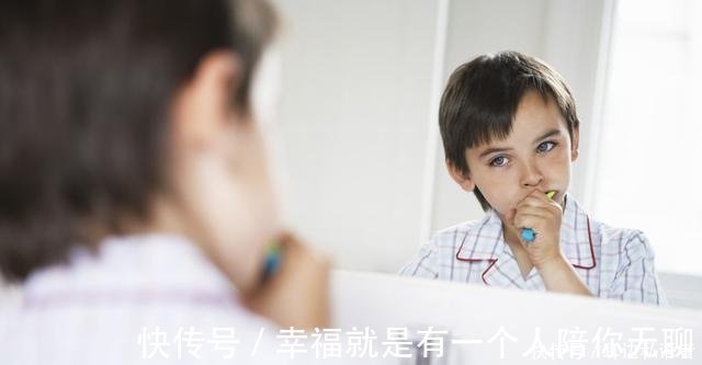 牙齿|3岁儿子满口“小黑牙”,罪魁祸首不是糖果,而是父母的无知