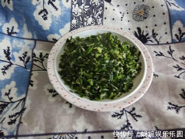 韭菜和这菜一起炒，孩子要多吃，促骨骼发育长得高，比喝牛奶强