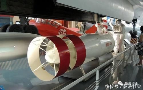 原子弹 为何55年前的这次试爆,叫氢弹原理试验不叫氢弹试验?