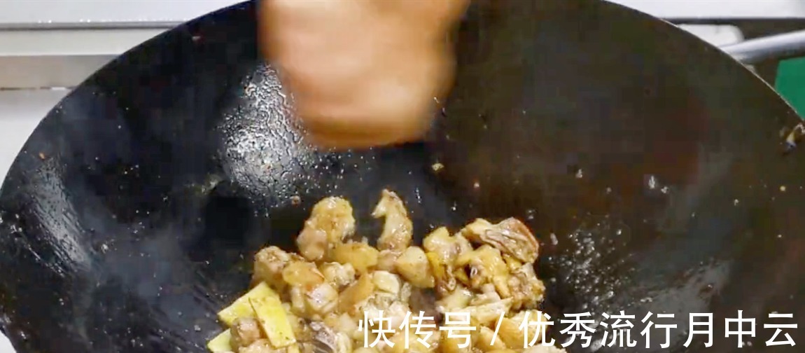 石榴|中秋来临,这8种“秋果”要多吃,家人团圆必备,降燥润肺两不误!