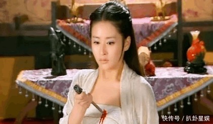 吃饭|一家人吃饭时,父亲给女儿夹了一块鱼肉,为何女儿转身就去自杀?