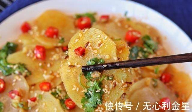 酸辣土豆片|土豆片最销魂的吃法，酸辣开胃特下饭，做法还不难！