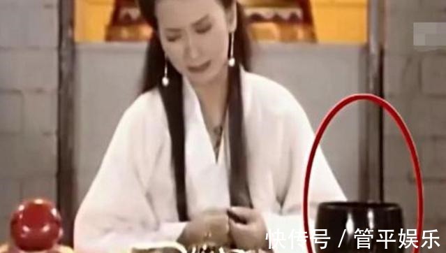|新白娘子传奇里,5个不合理搞笑镜头,瞧见你就很牛