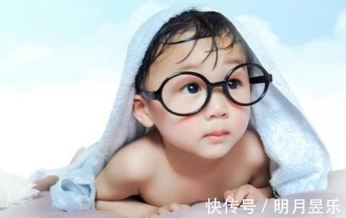 孩子|妈妈,我怕黑,家长若是这两种错误回答,会直接害了孩子一生