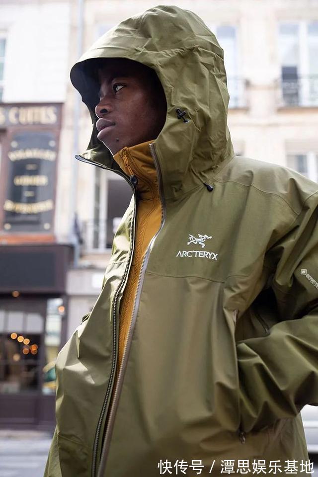 moncler|别再穿烂街的TNF了，这3个牌子的羽绒服更值得买
