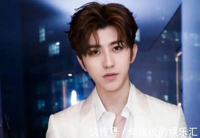 再也不會有下一個蔡徐坤了，他付出了代價，也得到了糖果