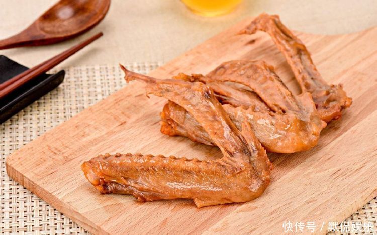 好吃|鸭翅6种最好吃的家庭做法,简单美味又解馋,看看你爱吃哪种?