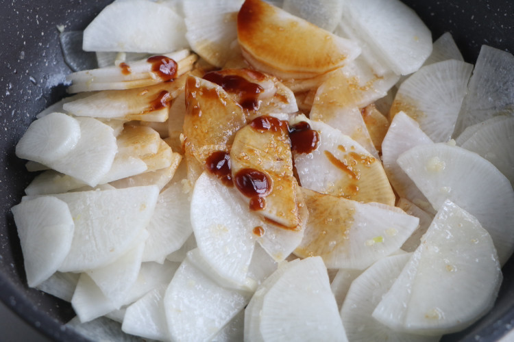 冬天,宁可不吃肉也要吃这素菜,便宜营养,才8毛钱一斤,要多吃