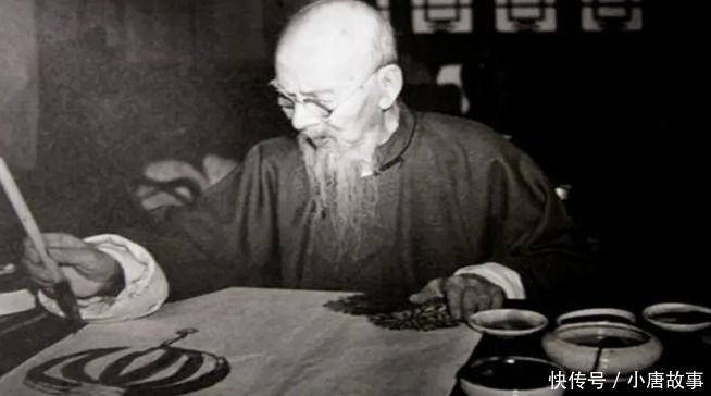 齐白石$齐白石画了只没有头的水牛,为什么能值1千万专家放大再看