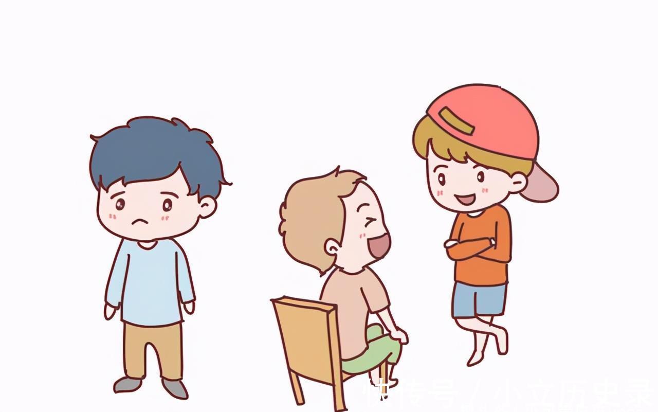 家长|孩子有这3个“懂事”的行为,暗示长大后情商低,家长要及时纠正