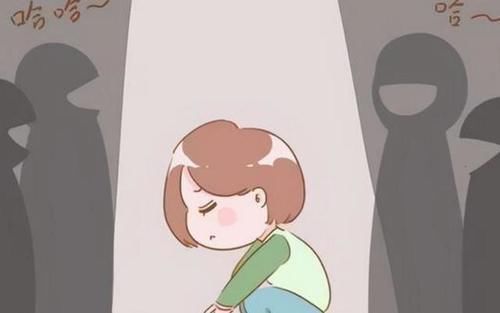 边角料|穷养的孩子会自卑?母亲给孩子买边角料蛋糕引热议,穷是原罪?