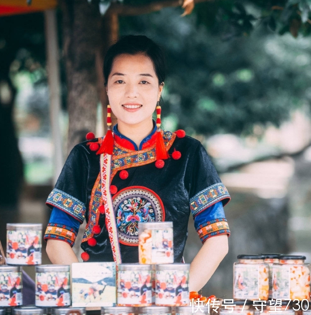 瑶寨|播放量破2.5亿!我敢说,这绝对是湖南卫视最有意义的节目