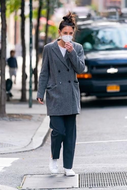  穿大衣|穿衣不止靠天赋，冬季拥有一件时尚的大衣，怎么穿都好看