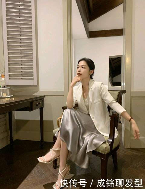 女性|中年女性要避开“大妈感”,这几种穿搭时尚又高级,减龄又有范