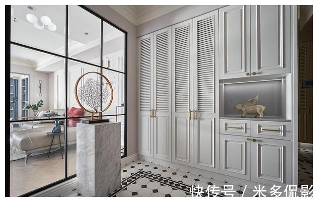 轻奢|250㎡美式轻奢大平层，独立玄关比客厅还好看，全屋简洁又显品味！