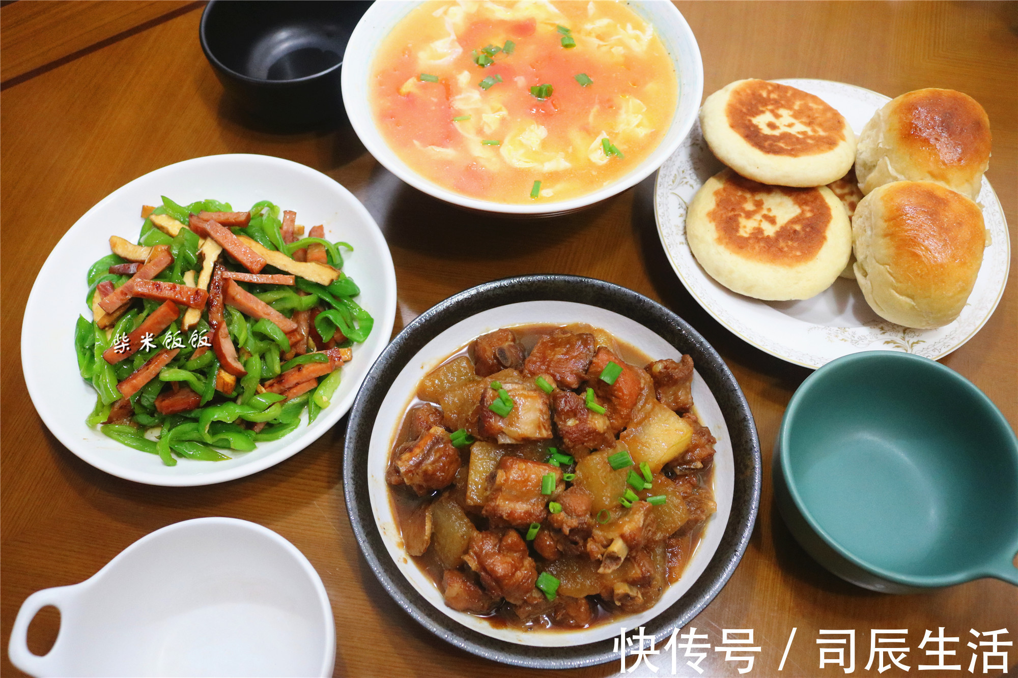 我家晚餐,2个家常菜1个汤,成本不到50元,网友真实惠