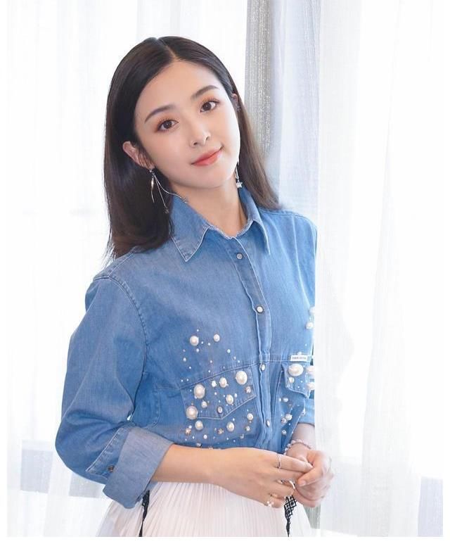 酸酸甜甜就是我|她曾参加《超级女声》，唱功不输张含韵，却在人气最红的时候退圈