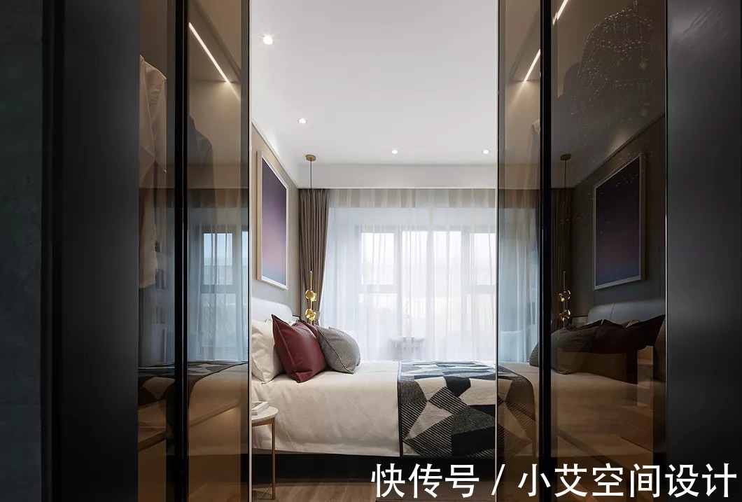 故宫红|116平软装设计,营造出安逸舒适的氛围