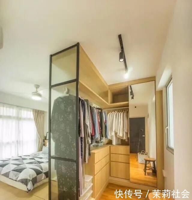 仪式感|不用装独立衣帽间,占地方还浪费空间,卧室装个步入式实用还方便