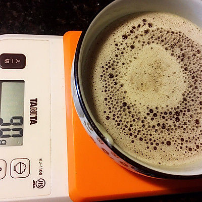 榛果巧克力熔岩软饼