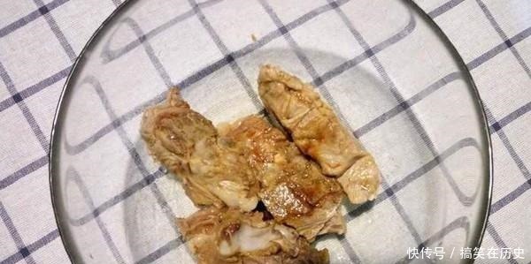 它再贵也不要省,孩子常吃补钙长得高,老人吃了补钙身体好