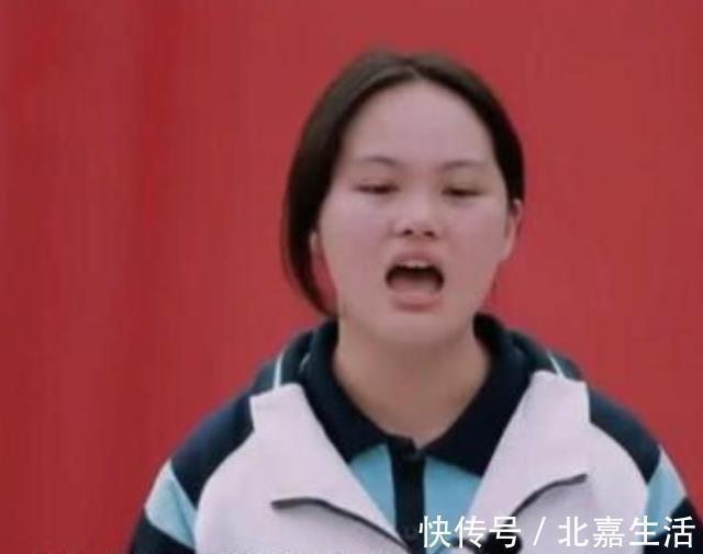 妈妈|18岁女孩控诉:最讨厌弟弟,台下妈妈泪流满面,观众:心疼弟弟