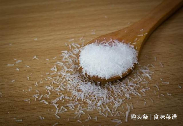 伤害|胡椒粉，鸡精和味精哪个对身体伤害大为了家人健康，不妨看一看