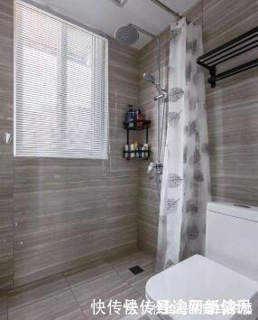 安装|越来越多人卫生间不装玻璃淋浴房了,如今流行这样设计,美观实用