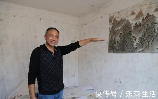 成墨#美术教师耗时38年,画7500米长的画,如今欠债80万,要卖房抵债