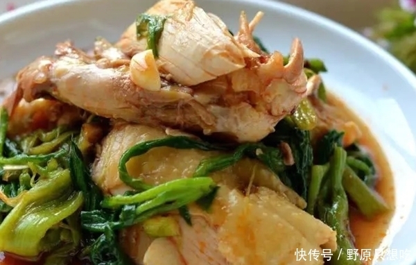 让你欲罢不能的下饭菜，简单一炒一拌，酸辣开胃，解馋身体健！