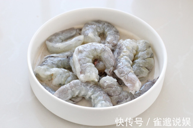 大虾|减肥期也能吃的家常小炒,高蛋白低脂肪营养足,脆嫩鲜美老少皆宜