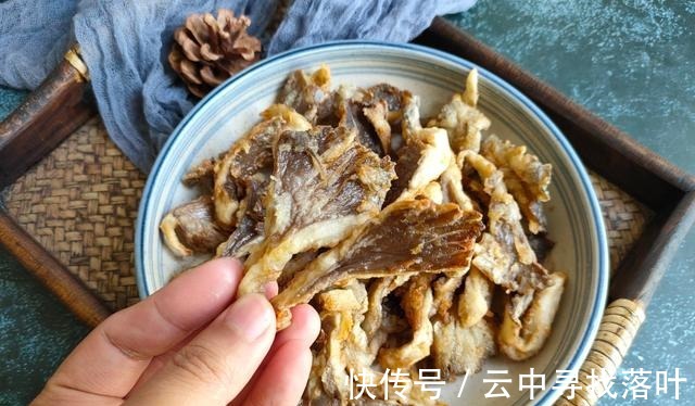干炸蘑菇|餐馆里“很脏”的一道菜，不少人常会点，厨师下馆子却从不吃！