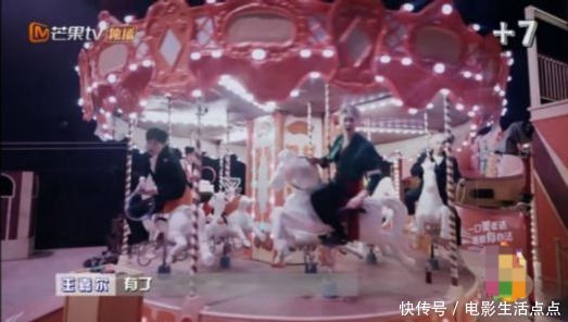 密逃3 《密逃3》邓伦杨幂蹲地走,王嘉尔大张伟抱成团,这期有多吓人?