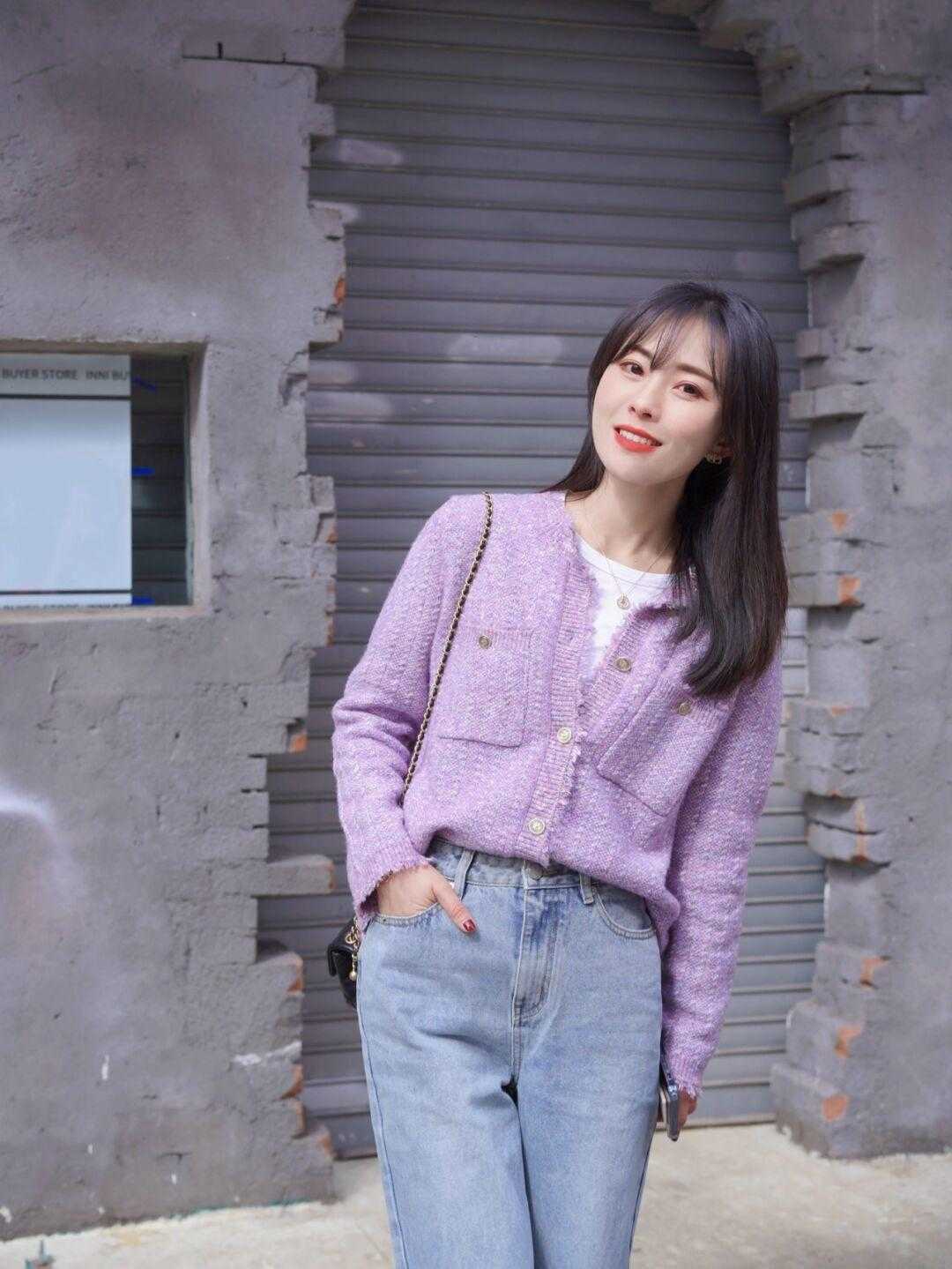 毛呢 开春外套别乱选,码住牛仔外套和小香风外套,青春减龄又有气质