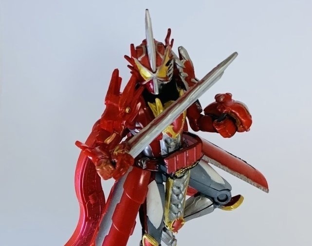 不死鸟|假面骑士圣刃魔改手办欣赏,克罗兹化身青龙剑士,不死鸟惊艳重涂