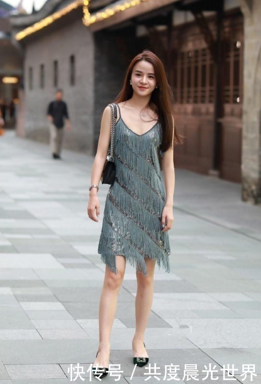 颜值 妹子拥有的颜值和魅力,不知倾倒多少男生,太棒了