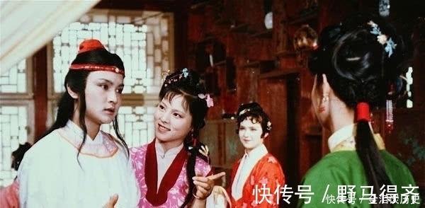 宝玉@贾宝玉和袭人亲近,晴雯请来林黛玉相助,黛玉当众教袭人做人