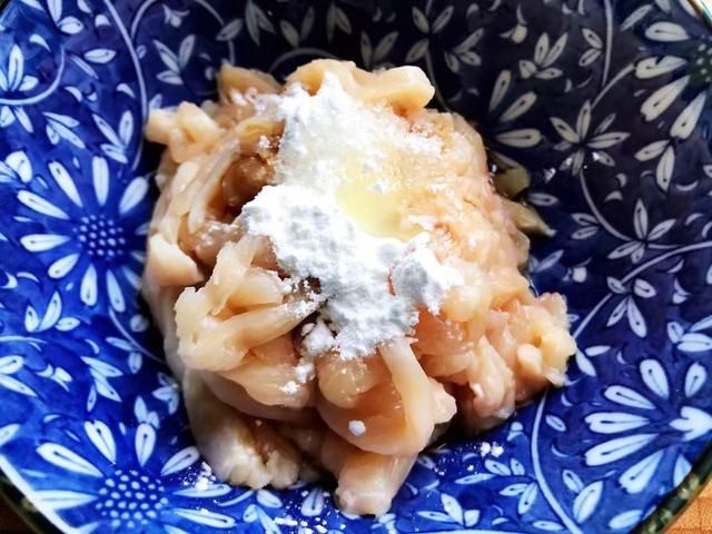 自制胡萝卜木耳炒鸡丝，鲜美低脂，营养又快手，大人孩子都爱吃