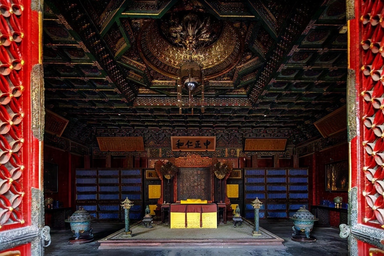 云母|故宫养心殿有个雨罩,上面的瓦片透明,为何现代技术竟无法复制