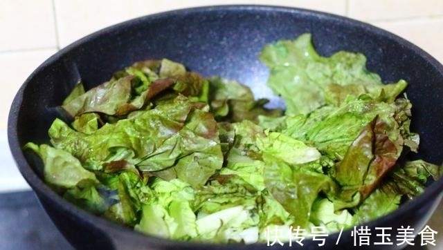 一家三口的晚餐，4道家常菜荤素搭配，开胃又下饭，好吃又营养