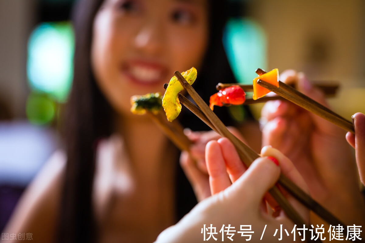 牛奶|天天補鈣，為啥還缺鈣？4種食物是鈣的“克星”，可能你也愛吃