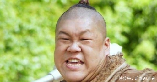 能挡住李元霸一招的不多,有些可以与之一战,还有一位可以打败他