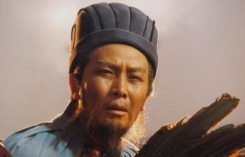 知情|诸葛亮火烧司马懿，天降大雨时，孔明为什么不放箭？知情人士给出答案