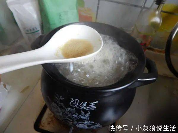  香蕉|“它”比香蕉还通便，家家户户吃得起，隔天拉出黑臭宿便