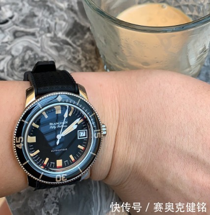 潜水表|最美潜水表非他莫属,解毒宝珀五十噚梭子鱼手表