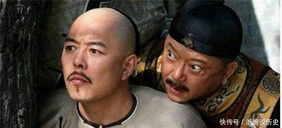 的乾隆在朝堂写下1字,满朝文武哄堂大笑,