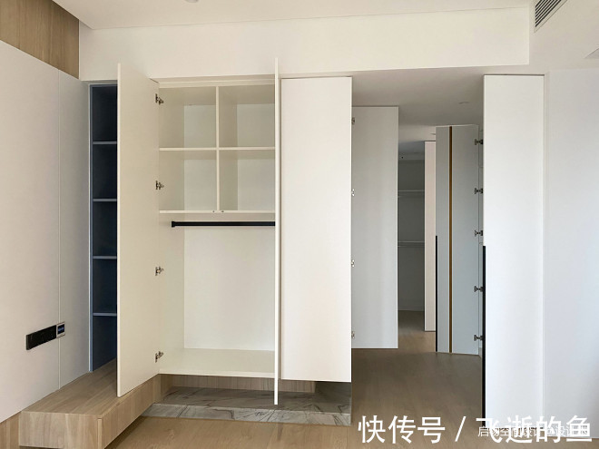 雾霾|雕塑玄关+进门卧室——“呵护型”色彩美家