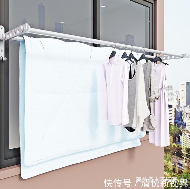 占地方|阳台别装传统晾衣架了，现在流行装这种，方便实用，还不占地方