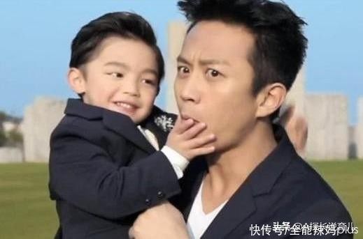 差距|蔡国庆“富养儿”,邓超“穷养儿”:俩孩子现在差距不止一点点