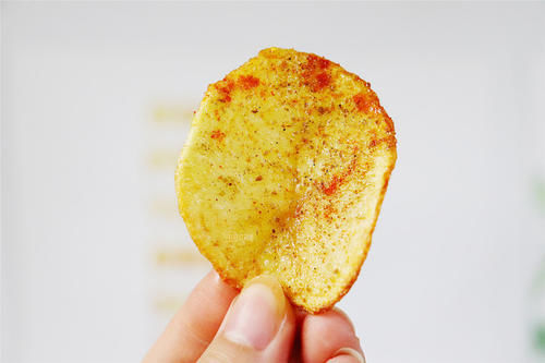 它曾经是农村娃娃的零食,埋在泥土里的“鸡腿”,现在价值不菲